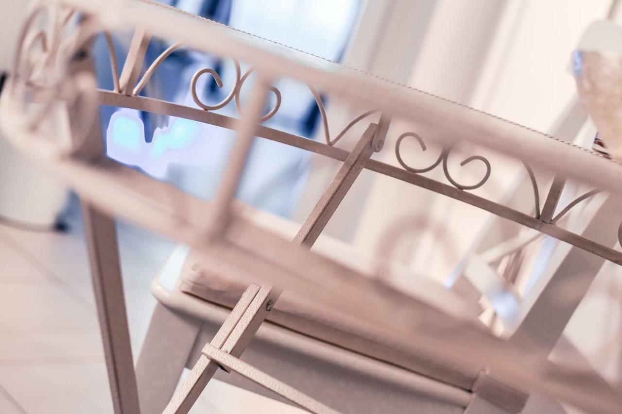 New designed Apartment in Wenen Buitenkant foto