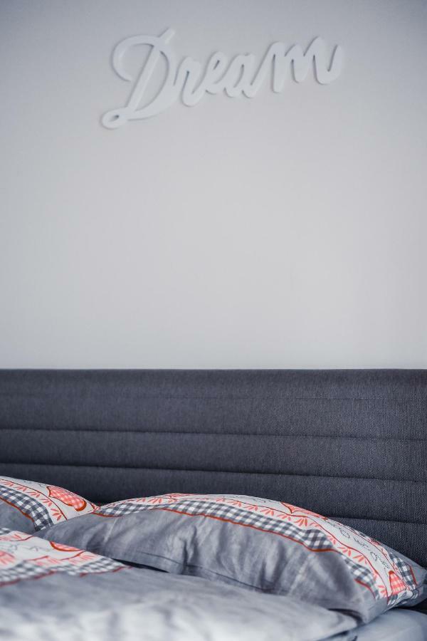 New designed Apartment in Wenen Buitenkant foto